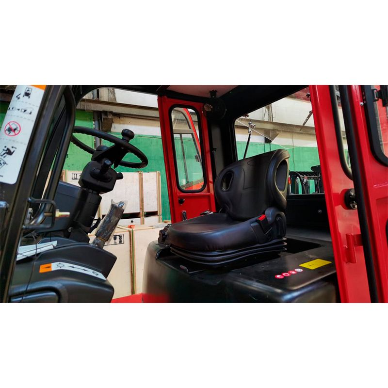 Автопогрузчик EP Equipment CPCD 70 T8 - изображение 3